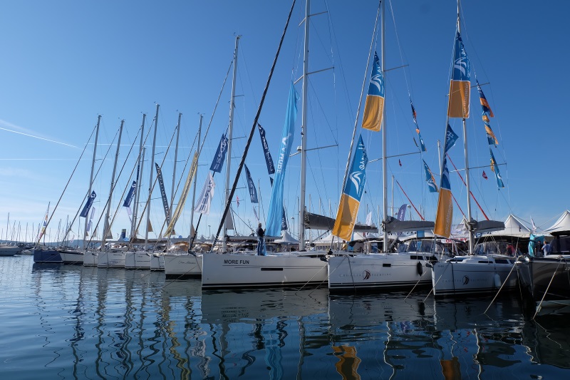 Yacht-Pool at 19.0 BBS 2017. sailing boats